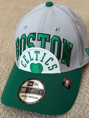 New Era Boston Celtics 39THIRTY Tip Off 2023 Stretch Fit Hat Small-Medium NWT